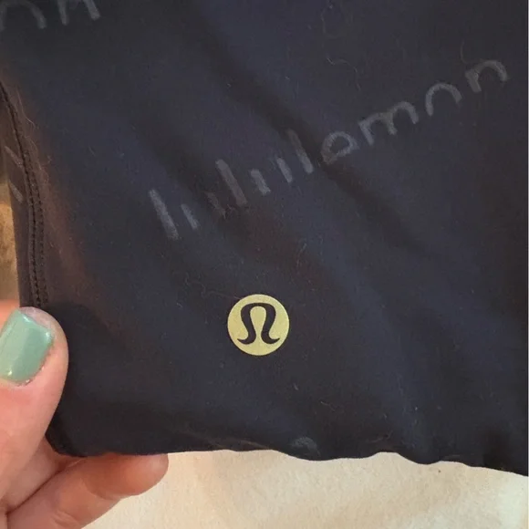 Lululemon Special Edition Wunder Crop Long Sleeve Embossed 10 - Picture 6 of 6